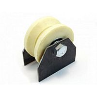 Ролик капролон d=70 мм под угол на пластинах, К2711 Ролик капролон d=70 мм под угол на пластинах, К2711