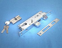 Замок KERBEROS 162-22.00/22-22/корпус 10552 Замок KERBEROS 162-22.00/22-22/корпус 10552