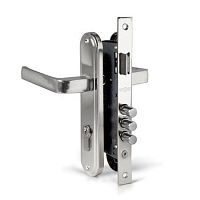 Замок врезной Apecs 1526/60 CR хром (0118), 00003301 /12/ Замок врезной Apecs 1526/60 CR хром (0118), 00003301 /12/