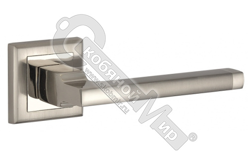 Ручки дверные на квадратной розетке PINADO A-31-30 CHROME/S.CHROME BUSSARE