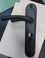 Ручка на планке РДП 2-006-55Ц-Черный муар /15/