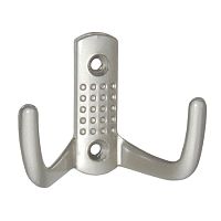 Крючок 2-х рожковый, YG1149S SC, матовый хром (с перфорацией), 122-173/212В (2686А) /60/600/ Крючок 2-х рожковый, YG1149S SC, матовый хром (с перфорацией), 122-173/212В (2686А) /60/600/