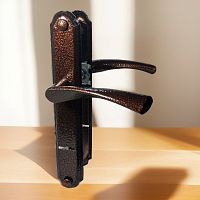 Ручка на планке РДП-1-023-85С-антик медь,сувальд./15/