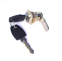 Замок 0802 20/90гр н/в ригель изогнут на 2 мм мас/сис. (красный кл.) (0240) Замок 0802 20/90гр н/в ригель изогнут на 2 мм мас/сис. (красный кл.) (0240)