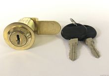 Замок мебельный d=30 мм поворот 90° мастер, ригель прямой, 0025 Замок мебельный d=30 мм поворот 90° мастер, ригель прямой, 0025