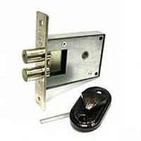 Задвижка врезная 8.02.004 /никель 2 риг. Задвижка врезная 8.02.004 /никель 2 риг.