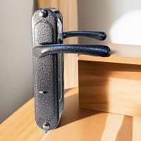 Ручка на планке РДП 2-006-77С -АС-антик серебро,сувальд. /15/ Ручка на планке РДП 2-006-77С -АС-антик серебро,сувальд. /15/