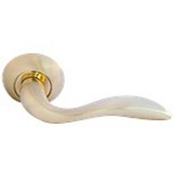 Ручка дверная MORELLI,МН-05 SG "Львиная лапа" мат.золото Ручка дверная MORELLI,МН-05 SG "Львиная лапа" мат.золото